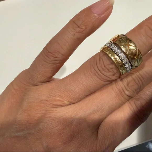 Costco Diamond and platinum eternity ring size 5 - Picture 4 of 5